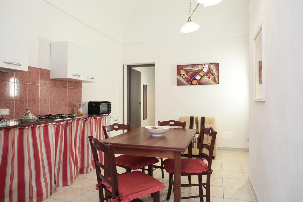 Residence Lion San Vito Lo Capo Exterior photo