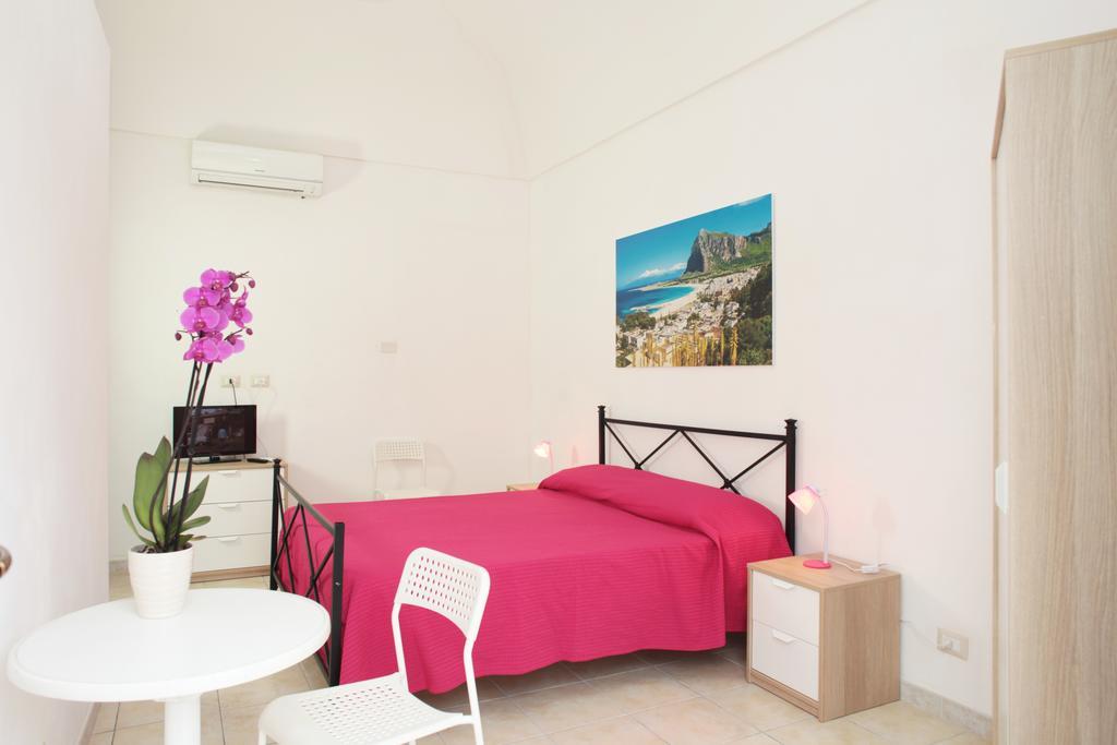 Residence Lion San Vito Lo Capo Exterior photo